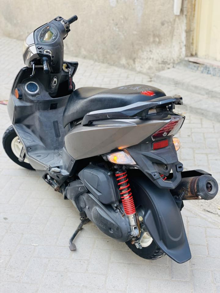 سلام عليكم دراجة جيتي ار للبيع مكاني بغداد مدينه صدر ***********
