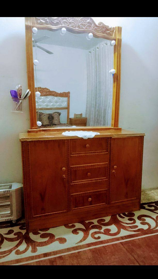 غرفة عراقية نظيفة مابيها اي ضرر ب٦٠٠ وبيها مجال للشراي مكاني الشعب حي البساتين شارع احمد الوئلي


**إذا كنت صاحب هذا الإعلان وتريد حذفه لأي سبب، رجاءا أرسل رسالة إلى الدعم الفني**