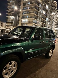 جيب لبرني  2004  تبريد  صدر جديد كهربائيات كامله  محرك خير من الله كير...