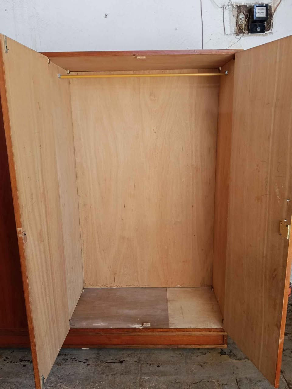 قنصور 5 ابواب نضيف وثقيل السعر 165 للاتصال *********** أو *********** موصل, نينوى
