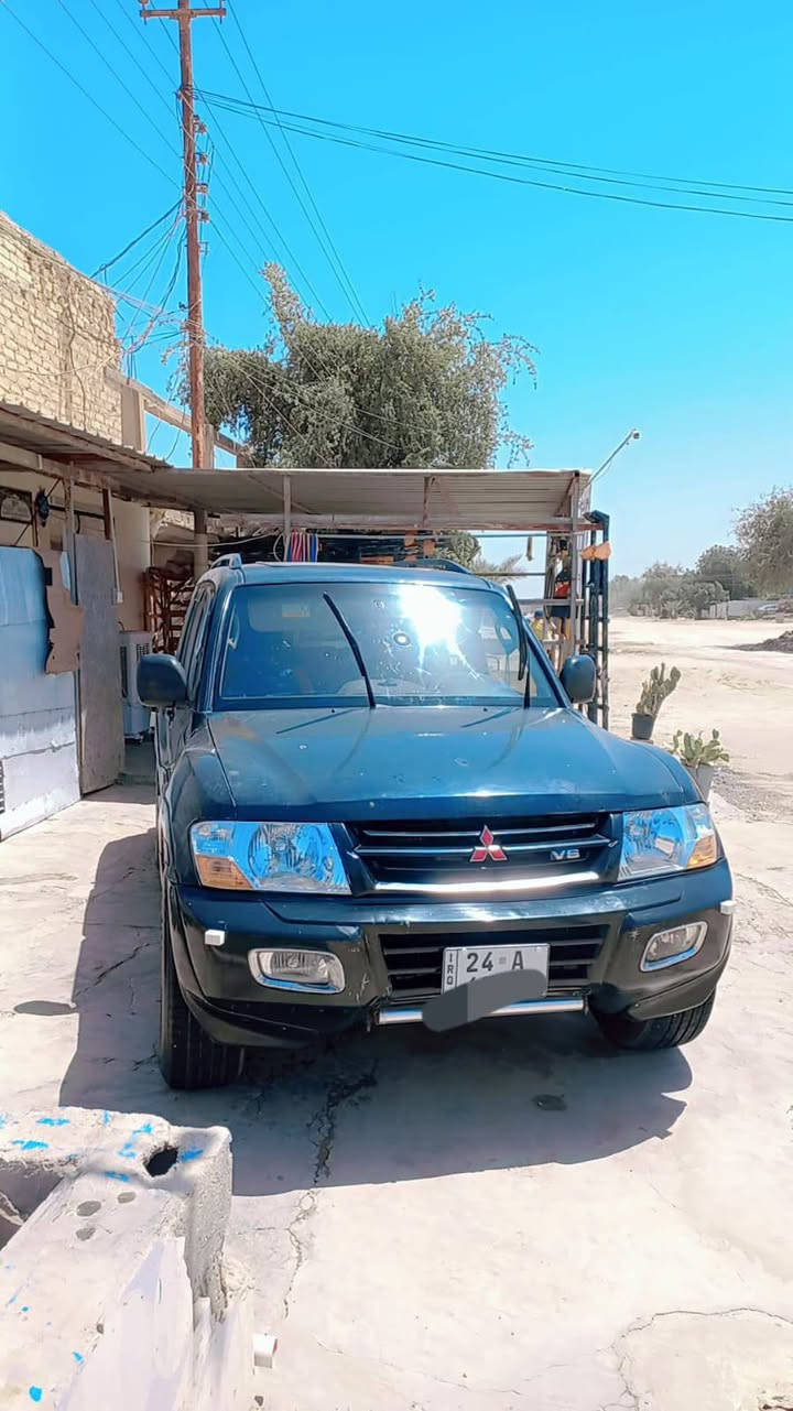 السلام عليكم باجيرو للبيع موديل 2001 محرك 3500 السياره مكفوله اي ضربه مابيها والبنيد مضروب فابيوم السعر 75 العنوان بغداد التاجي سبع البور ورقم الهاتف   ***********.  ***********
