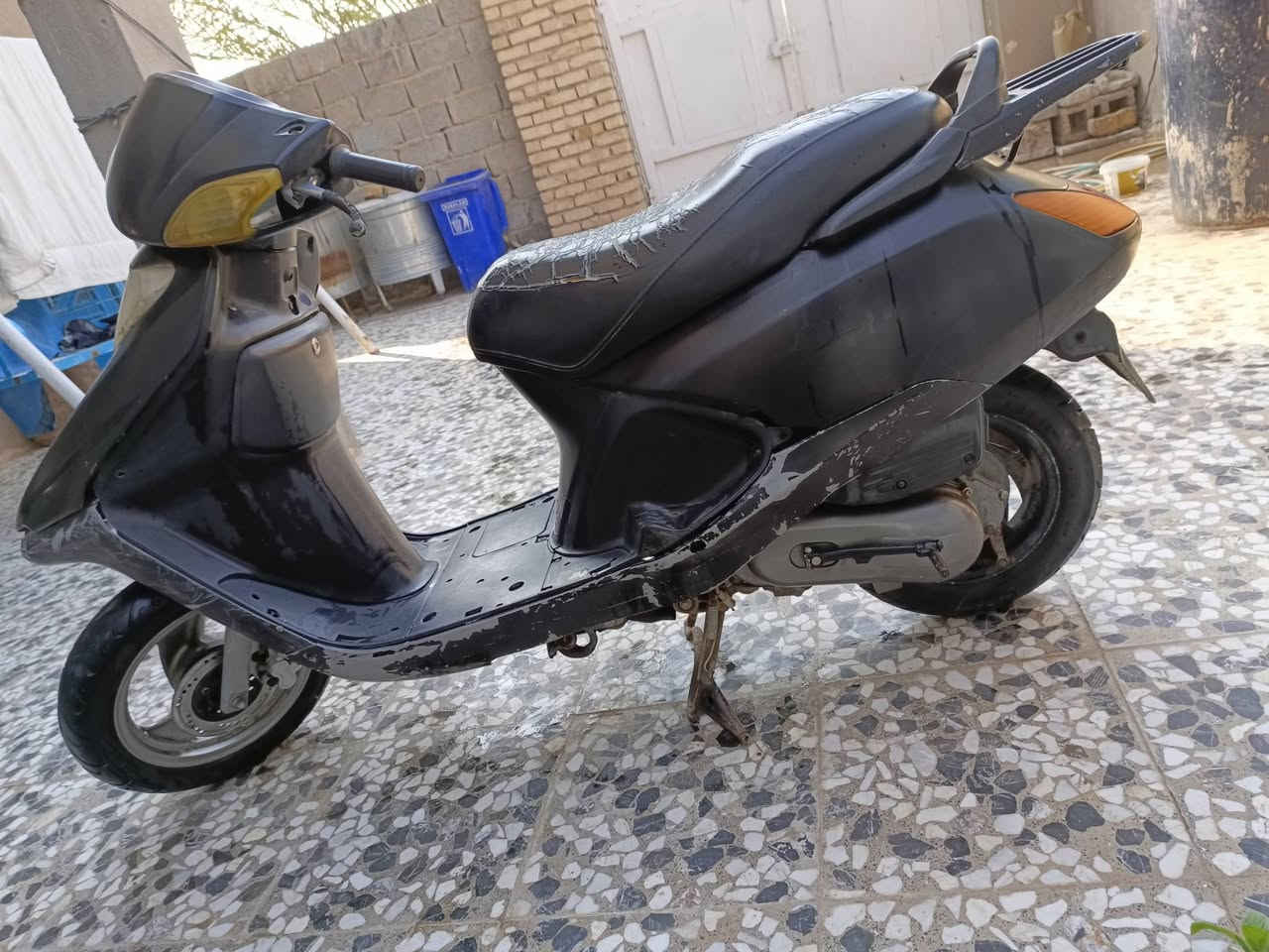 سبيسي ماليزي للبيع ب 275وبيها مجال ***********
 كلج امامي جديد 
كلج خلفي جديد 
قايش جديد 
زنجبيل جديد 
باتري جديد 
ضفيرة جديدة
تجفيت ممتاز
كابريتر جديد
