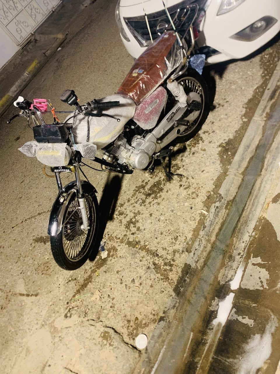 درجه يراني سونك موديل 23 فول فول نضافه اي عيب مابيه بريكات كلجان شلعه معدل كهربائيات كامله درجه اي انقص مابيه كامله مكلمه جامبازيه زيلنات مرتبه سعره خاص ماطور درجات ناريه البيع اس سفسار خاص رقم  ***********
