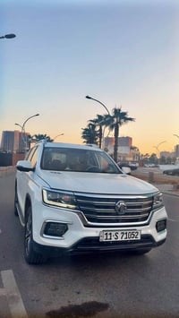 MG  RX 8 لكجري  موديل 2022 ماشية 48 مكفولة من الصبغ والبارد فول مواصفا...