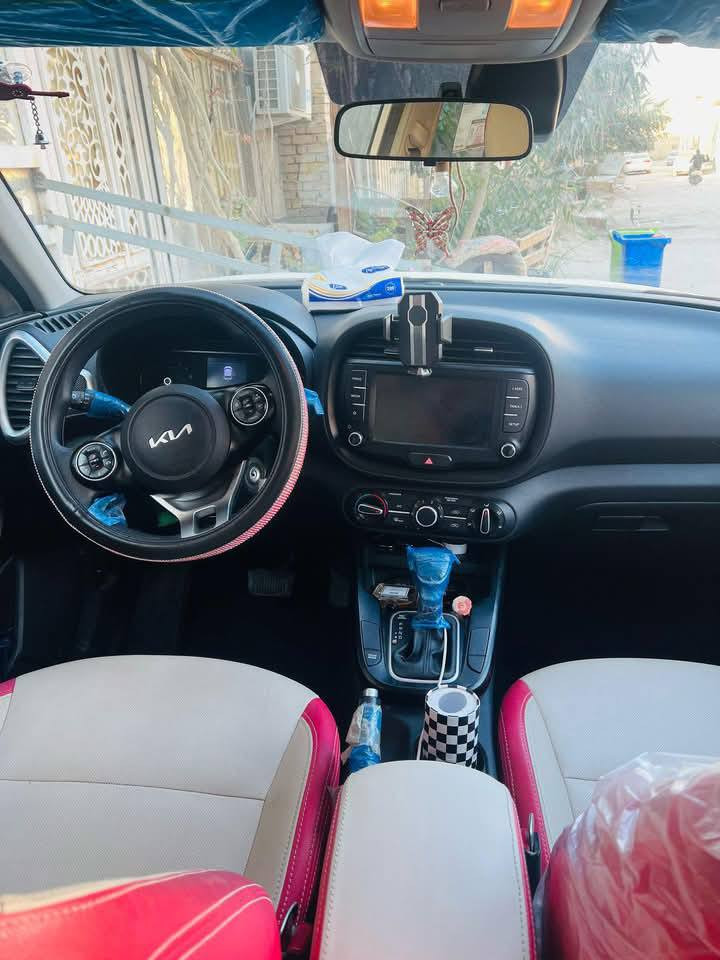 السلام عليكم 
صول 2022محرك 2000 دوش بلادي المحرك برغي ما مفتوح بي 
كللللش جديدة تمشي على بانزين العادي 
 هزة جديدة سيارة جاهزة من كلشي مصرف دينار مابيها 
المواصفات :

شاشة حجم كبير تتحكم بكل اوبشنات السيارة 
شاشة تدعم كار بلي وبلوتوث 
كامرة دوارة 
رادار امامي 
رادار خلفي
رادار جانبي
توقف ذاتي 
مانع تصادم 
قيادة ذاتية 
تحكمات فول كل الجهات 
كروز سزعه 
وضيعات قيادة سبورت وعادي
اطفاء ذاتي لتوفير الوقود  
مانع انزلاق 
اي بي اس 
وبعد هواي مواصفات 
رقم بغداد دولي 
تفاصيل اكثر واتساب 
***********
مكاني ذي قار حي اور ناصرية, ذي قار
