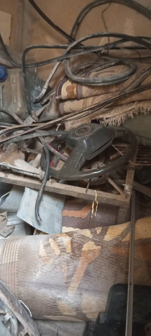 اكسل كيا بسته للبيع وابواب وجام ودرع وفجوج كاملة ***********
