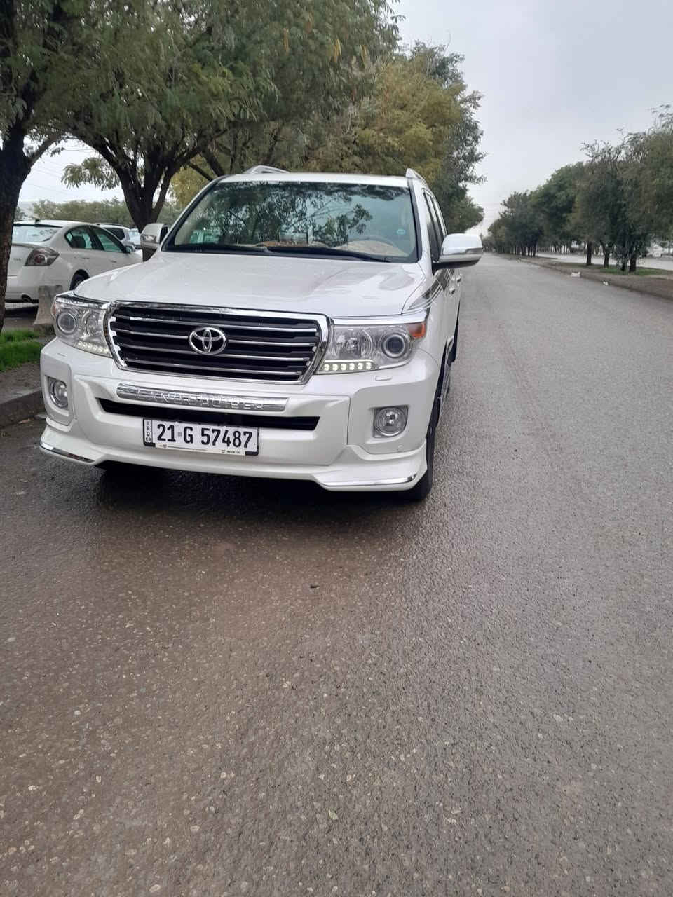 السلام عليكم 
لاندكروز جكسارة موديل 14 بريم اصل فول مواصفات ماشية 185 حقيقي مكفولة كفالة عامة لاصبغ ولا تبديل تخم تاير جديد صدر جديد على وضع الشركة كير محرك جديد السيارة 6سلندر المواصفات حساسات امامي خلفي كامرة فتحة سقف ثلاجة بصمة تشغيل بصمة ابواب وصندوك بصمة دخول ذكي اضائة ترحيب عند الاقتراب اشاير بلمري تشغيل عن بعد كشنات جلد  وكهرباء الجام يصعد وية التقفيل ثلاث انضمة قيادة السيارة جديدة على وضع الشركة حتى الدعاميات كفالة ***********/***********
