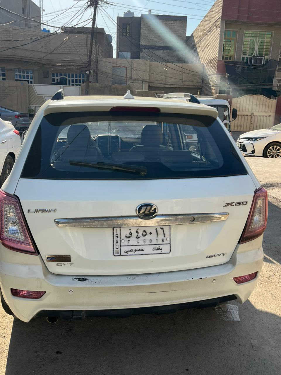 السلام عليكم
ليفانx60 موديل 2016 رقم بغداد 
كير اوتو مكينه مكفوله  تبريد ثلج الخلل بالكير كهربائي ابيع بدون كير 
مكفوله من الضربه والصبغ ملاحظات  قليله 
رقم بغداد الالماني 
باقي التفاصيل متواجد ع رقم ***********
السعر 68 وبيها مجال 
العنوان بغداد
