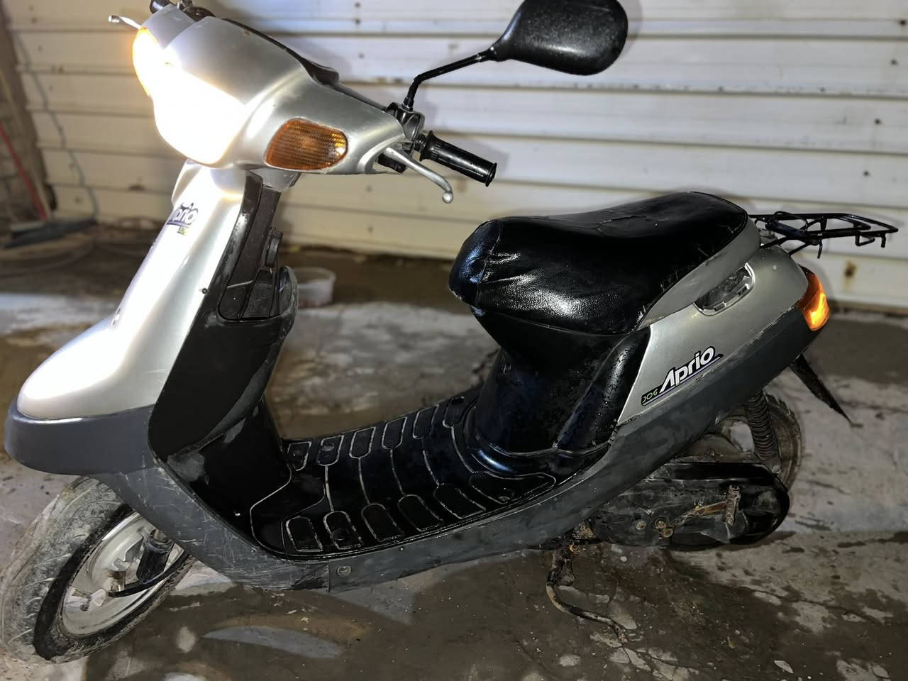 دراجه بطه شغاله وكهربائياتها كلها تشتغل
السعر 200
العنوان الزعفرانيه 
اجاوب خاص


**إذا كنت صاحب هذا الإعلان وتريد حذفه لأي سبب، رجاءا أرسل رسالة إلى الدعم الفني**