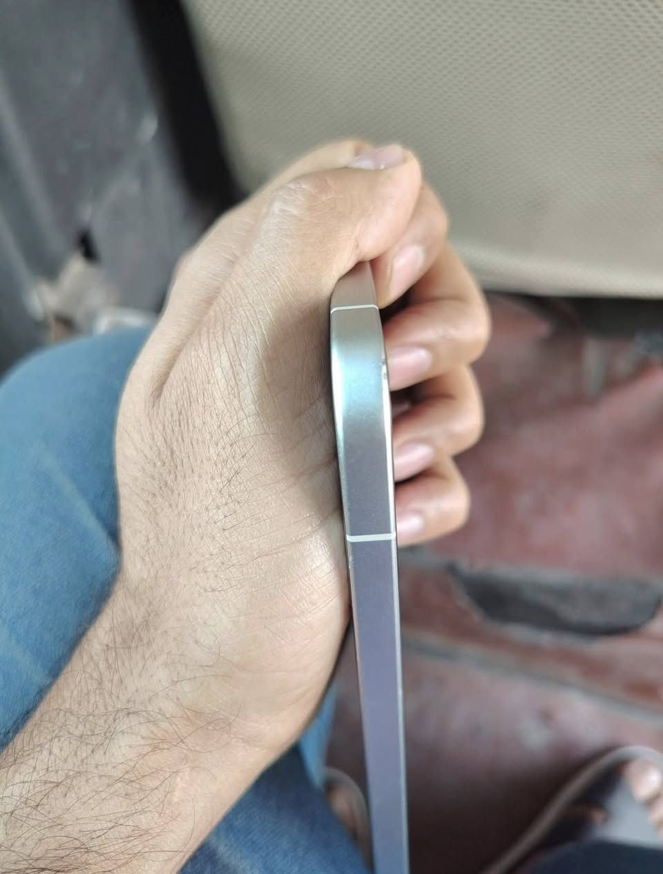 بوكو اف 7نضيف 120فريم بطاريه 98عنواني نجف ذاكره 256 توصيل ماعندي ***********
