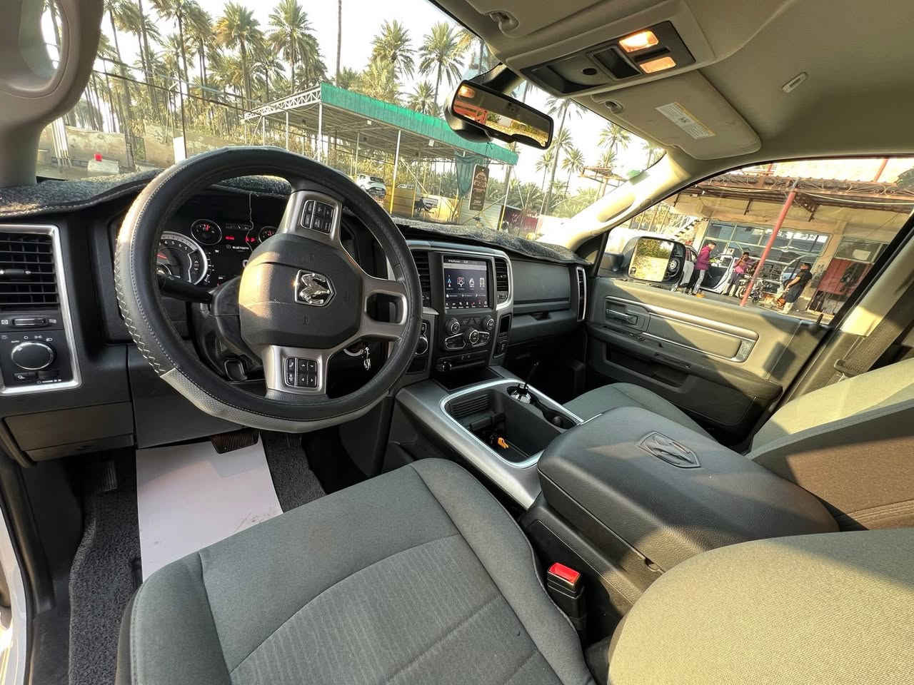 السلام عليكم دوج رام 2023  كلاسك وارد امريكي
‏Dodge Ram Classic 2023 
حجم المكينه : 3.600 V6
المسافة المقطوعه :53.000  ميل
الضرر : اربع قطع صبغ 
الايرباك : استيرن ودشبول غير سليم 
رقم الشاصي مرفق مع الصور 

#مواصفات
1.شاشه وسط 
2.بصمه
3.كامرا
4.ويل كب
5.كشنات قماش 
6.كشن.السايق كهرباء
7.لايتات لد + زنون
8.اشاير بالمري
9.تو ويل
10. مرقم بغداد

#السعر :212

تفاصيل اكثر هذا رقمي ***********
***********

مكاني بغداد الطارميه
