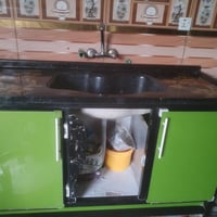 كاونتر للييع بي بابين مكسرات طول مترين ونص مع السنك متر ونص  السعر 350...