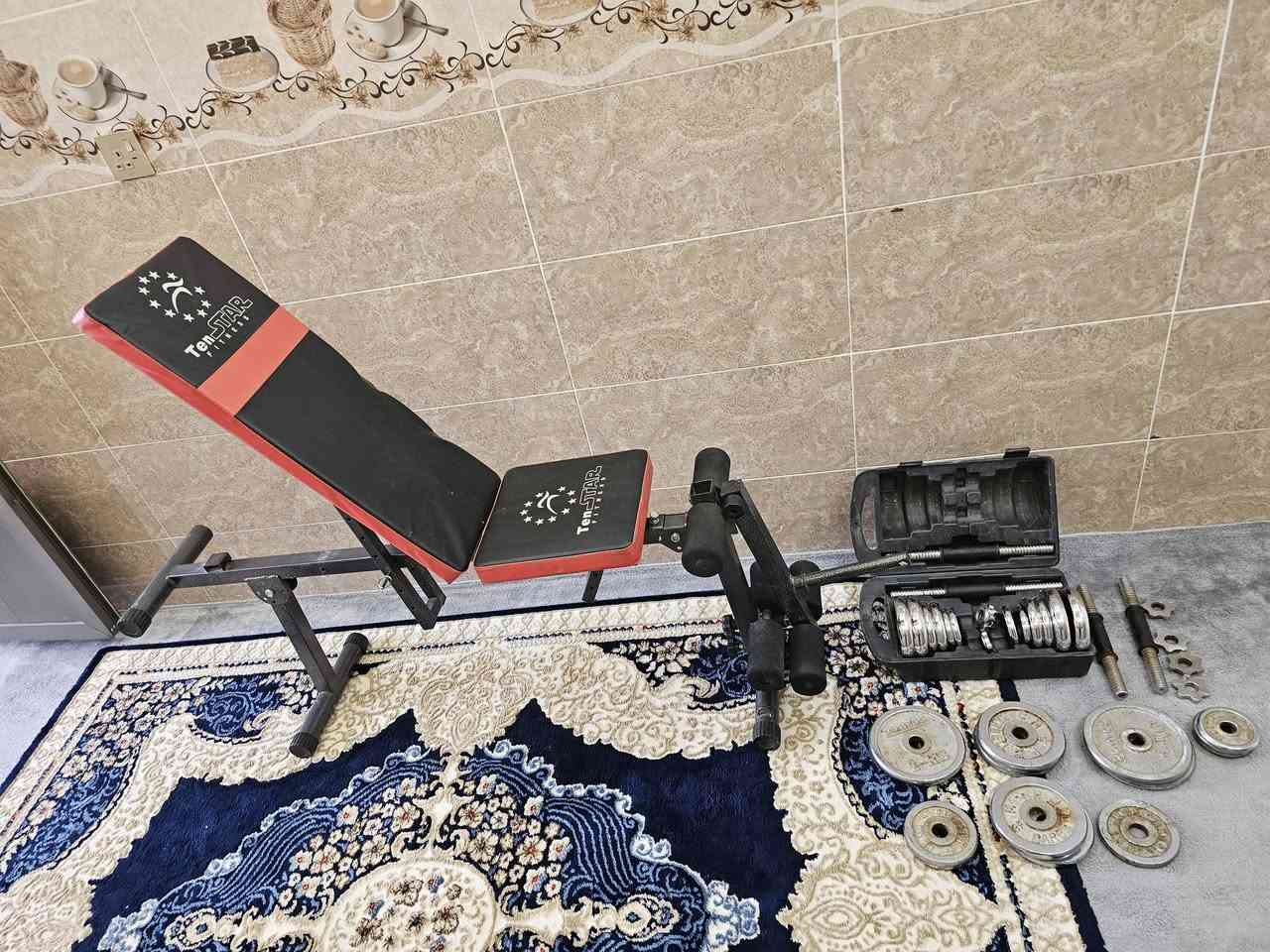 للبيع ٤٥ كيلو اثقال معا مصطبة 
مكاني اربيل سعر خاص لو عل رقم واتس اب 
***********
