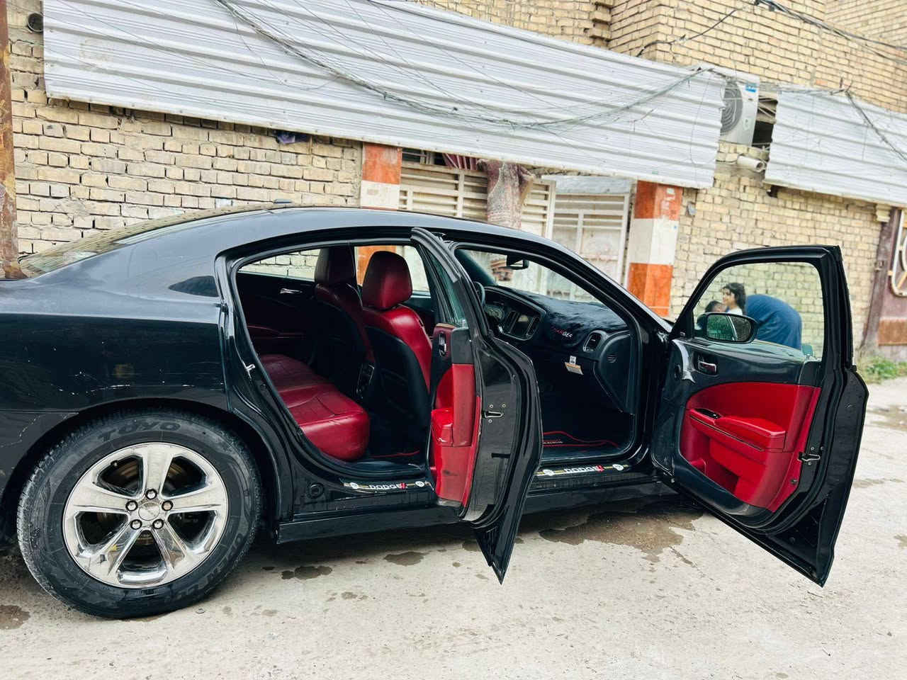 لسلام عليكم جارجر موديل 2013  فول عده الفتحه المواصفات تشغيل عن بعد مري قلاب مع البك خزين ميموري كير طياره شاشة جبير كشنات تدفه كلاصات حار وبارد كشنات كهربائي كشنات جلد بلادي  سماعات صوت الباين بابين بصمه سياره مال بيت مامشتغل ع الخط ابد  حادثه باب وجاملغ جه السايق مبدل الاستفسار اتصل ع الرقم *********** السعر 140
