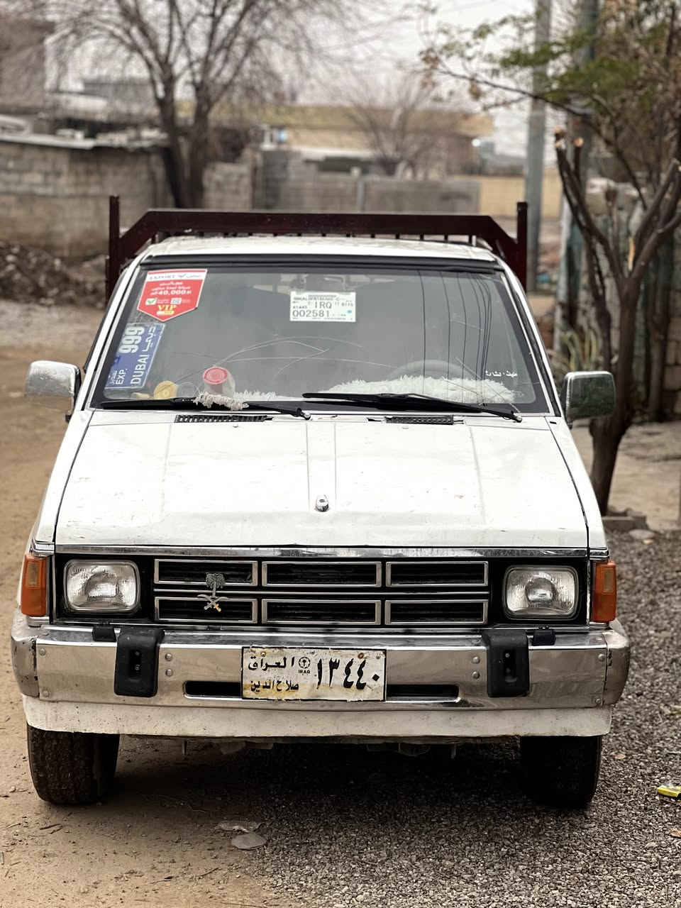 نیسان 1989 
ئاڕمی سلیمانی 
مەکینەوە گیڕو ئەکسلی 2002
تەپریتەو  پاوەر نیە 
کامل بۆیاح بەس سەقفی نەبینت لەبەر جوای کراوە

***********
     ناونیشان سەیدسادق
