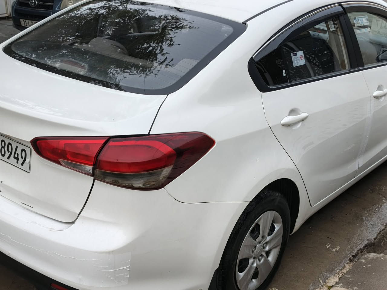 سيراتو للبيع 20017سياره خليجي مكينه مامفتوح لاصرف لابخار شرط سنويه جديد رقم جديد رقمها سلمانيه 4تايرات جديد صدر جديد خلفي جديد سياره صبخ بونيد بدون دواخل وباب اسايق تبديل ابلادي سياره كاعده كلش حلوه كلشي جاهز سعرها 115مكانها كركوك اعتذر عن المراوسه أو تقصيد اشراي يخابر عرقم ***********
