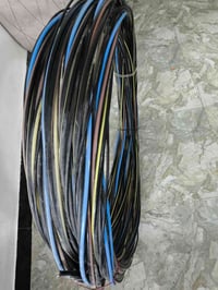 توجد ضفيرة كهرباء 120×4  خمس خطوط تركي درجة اولى السعر مناسب   الطول 3...