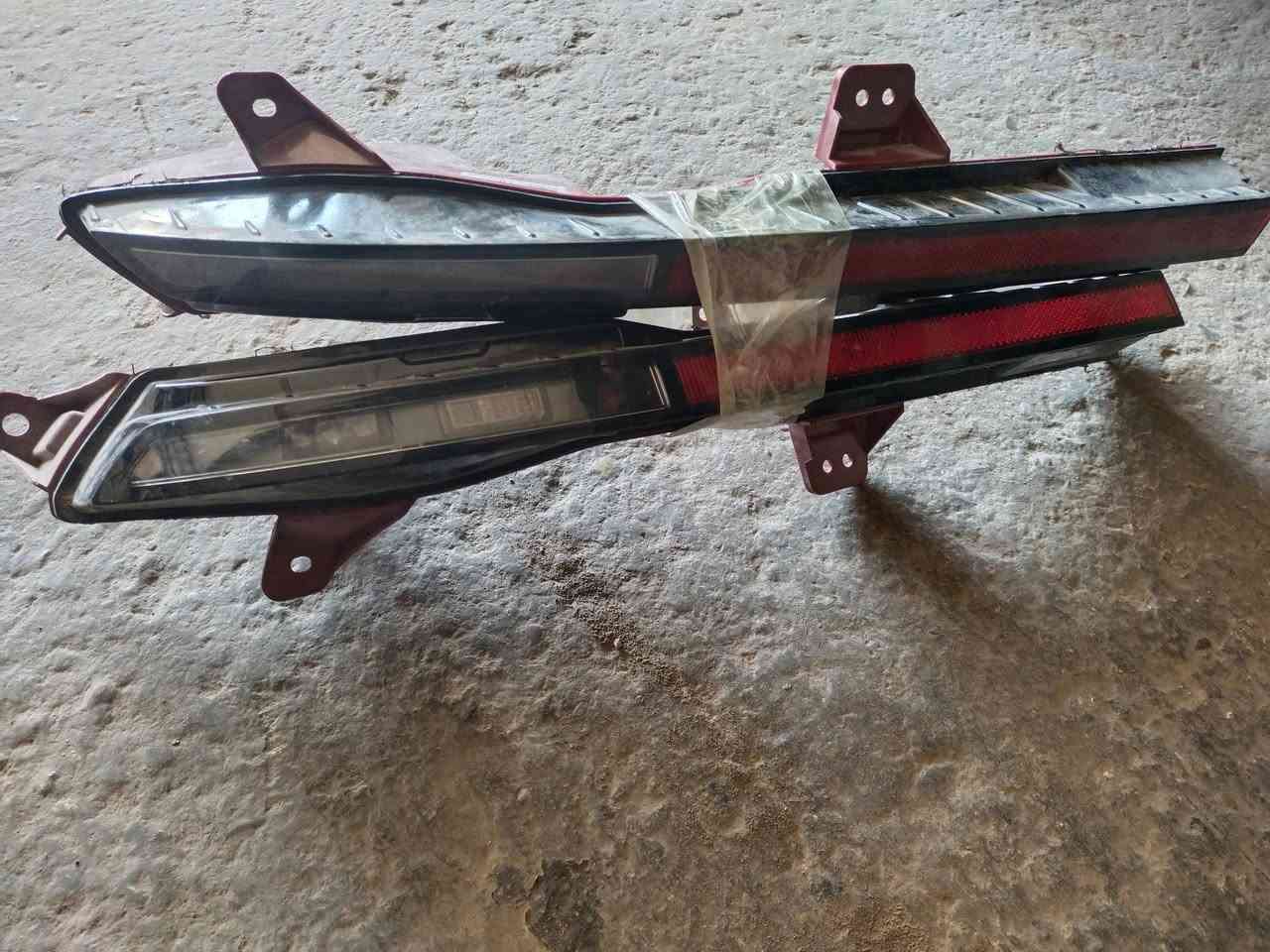 السلام عليكم هذني بك لايتات تفصيخ جميع السيارات كوري وامريكي اي استفسار ***********
