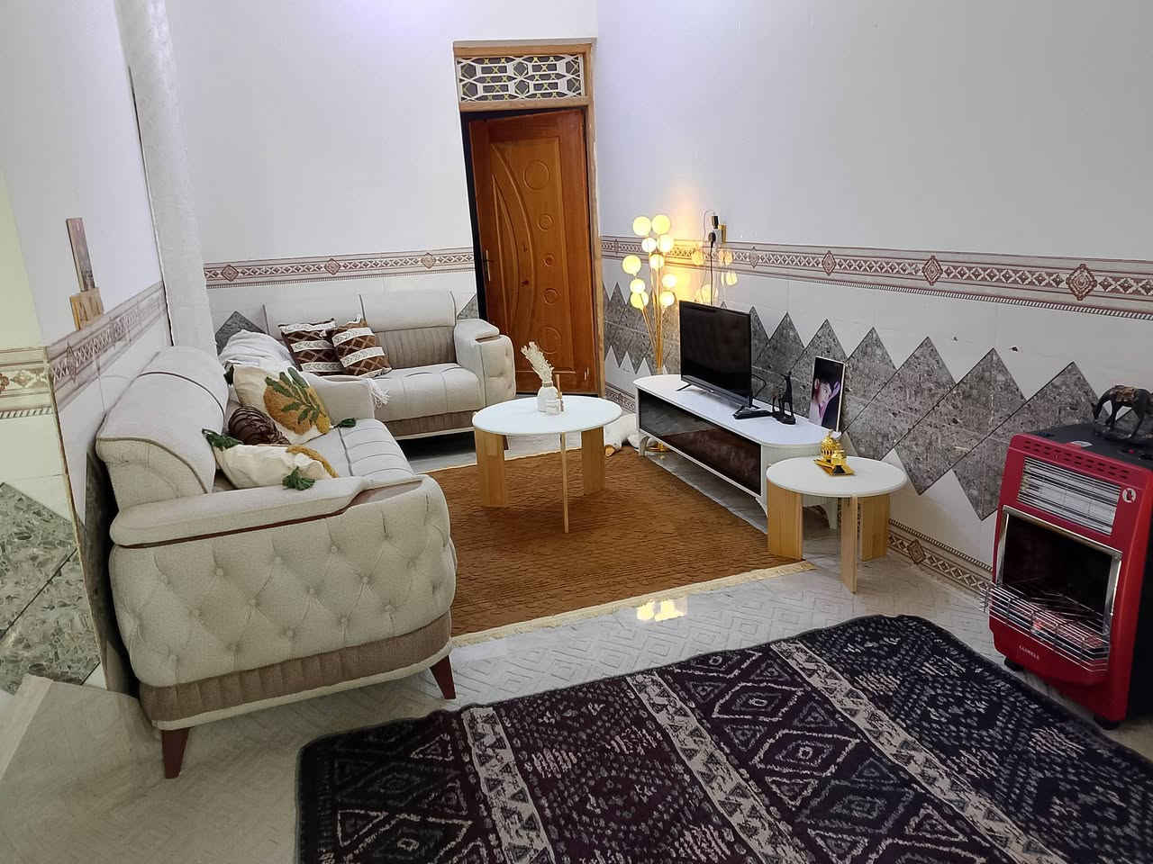 الطبلات وميز الطعام فقط للبيع جدد كلش سعر طبلات100 سعر الميز 150 قفل عنواني كربلاء حي الامامين


**إذا كنت صاحب هذا الإعلان وتريد حذفه لأي سبب، رجاءا أرسل رسالة إلى الدعم الفني**