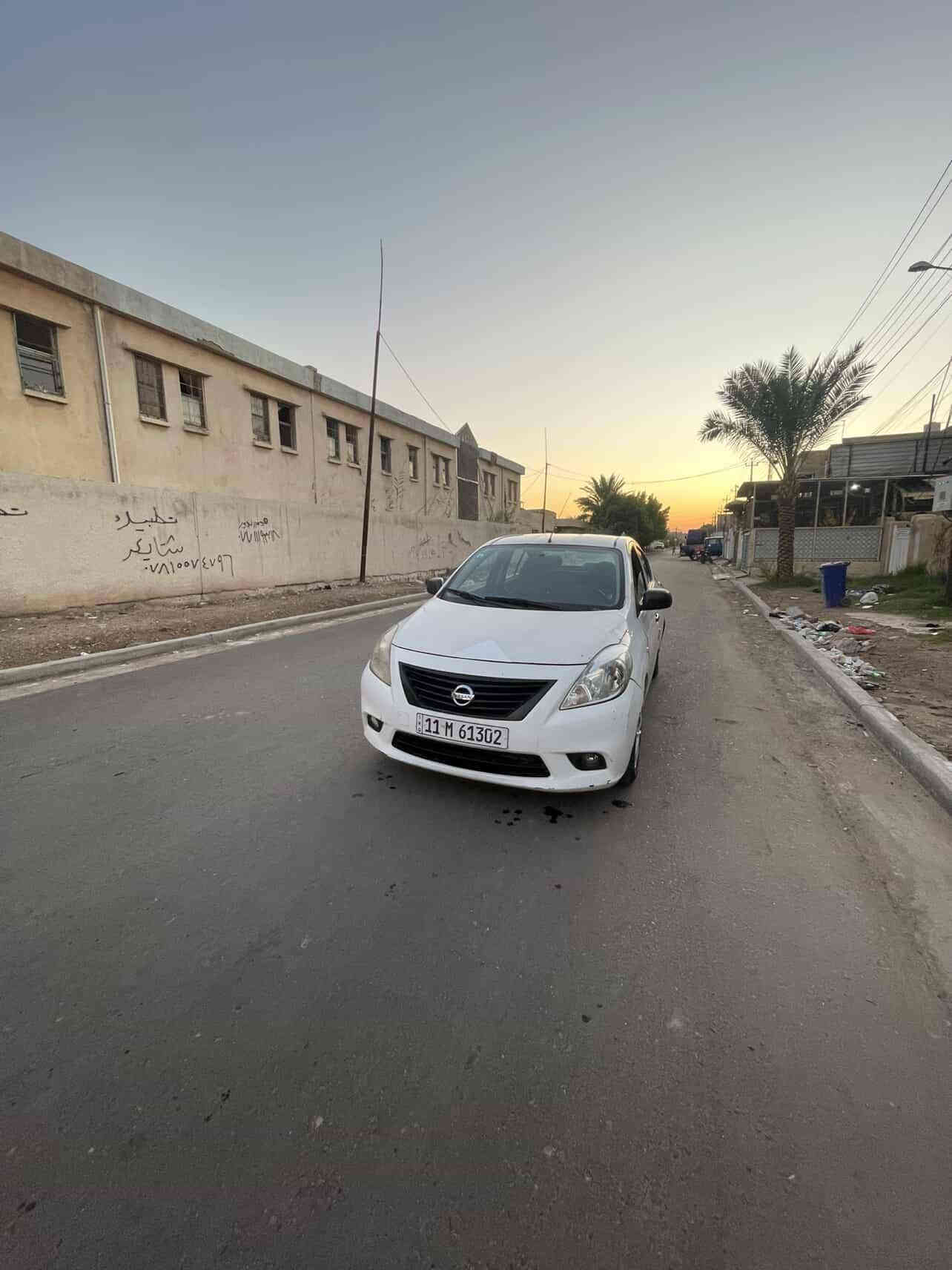 السلام عليكم للبيع نيسان سني مديل 2013 رقم بغداد انكليزي باسمي محرك كير مكفولات تبريد ثلج  ماشية 64 الف بيهة صبغ جاملغ امامي السعر 82 وبيهة مجال ***********/*********** بغداد
