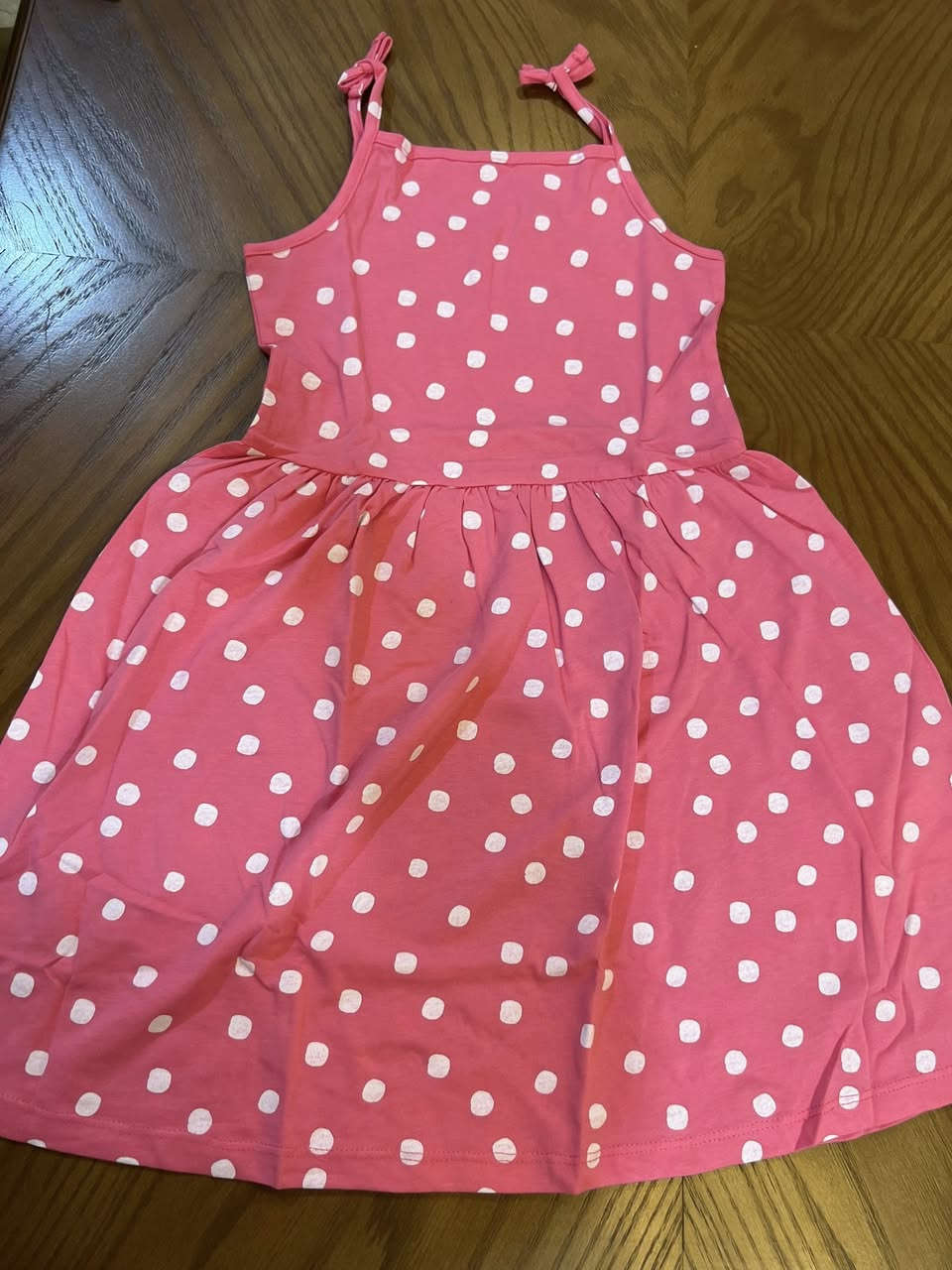 تفاصيل القطع موجودة بالبيج كل فستان ب بوست خاص@إشارة🥰❤️🥰❤️


**إذا كنت صاحب هذا الإعلان وتريد حذفه لأي سبب، رجاءا أرسل رسالة إلى الدعم الفني**