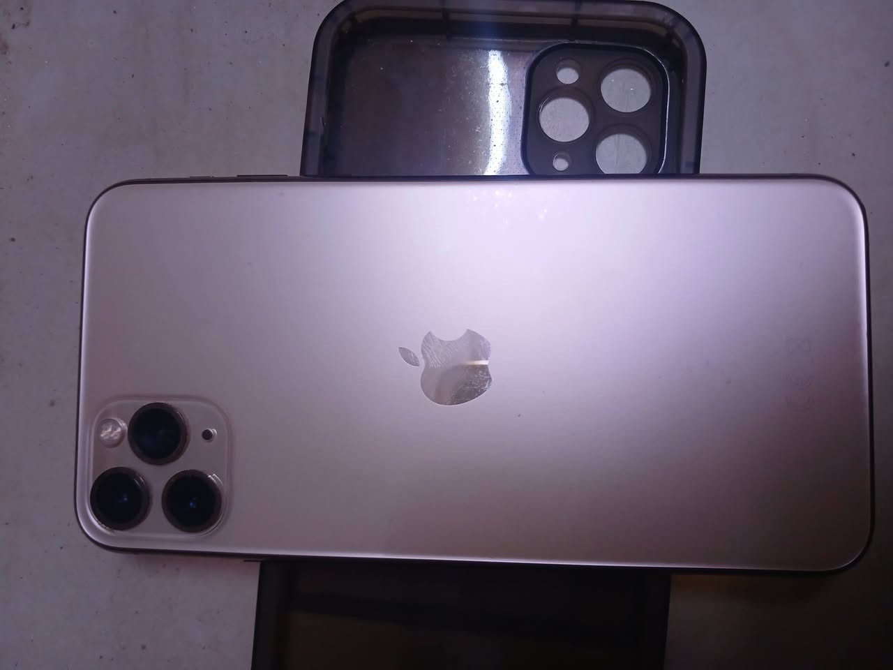 🔥😍
ايفون 11 برو ماكس 
الذاكره 256
البطاريه 80 % 
مكفول.     بغداد كماليه 
***********
