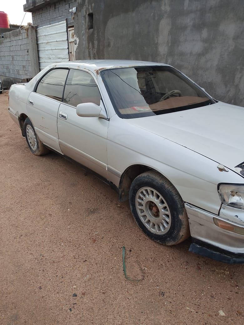 السلام عليكم سيارة بطه  م 94 مكاني ابو الخصيب  مكينه بلاد شوفت العين  رقم الماني 
كامله راعيها موجود  السعر 30 وبيه مجال بسيط لطيبين  الاستفسار الرقم ***********
