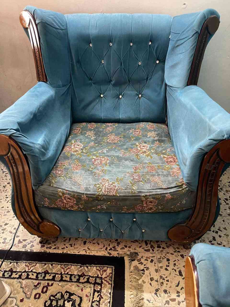 تخم للبيع ١٠ مقاعد ويا البردات السعر الي انتو تريدو


**إذا كنت صاحب هذا الإعلان وتريد حذفه لأي سبب، رجاءا أرسل رسالة إلى الدعم الفني**