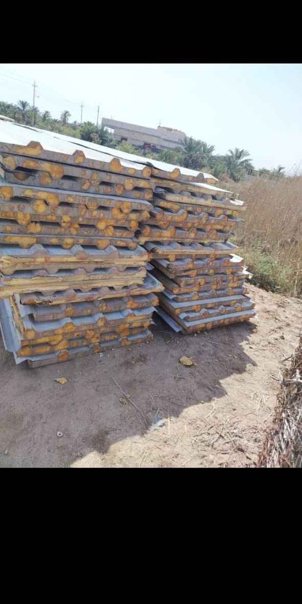 السلام عليكم يوجد سندويج بنل للبيع الطول 10 متر مستعمل قليل العدد 60 قطعه المكان البصره الهارثه ***********
