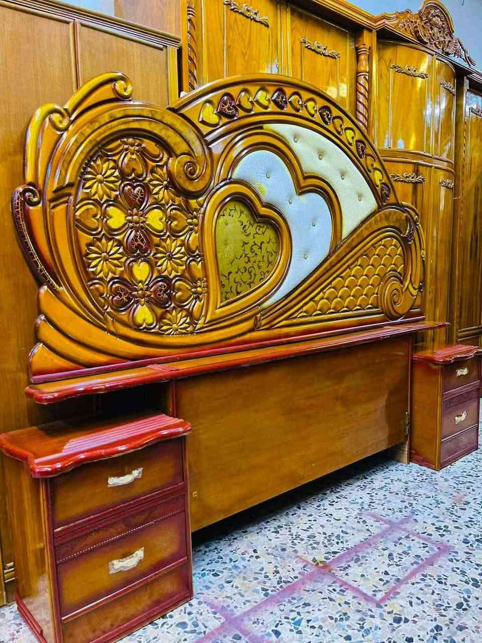 غرفة نوم صاج عراقي مستخدمة نضافة 90‎💯
صاج  😌
6ملحق عالي 
سعرها 550. قفل
شد ونقل داخل بغداد مجاني


**إذا كنت صاحب هذا الإعلان وتريد حذفه لأي سبب، رجاءا أرسل رسالة إلى الدعم الفني**