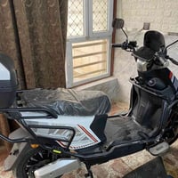 دراجه شحن البيع كلش نضيفه جديده موديل 2026 بطاريه ليثيوم بصمه سويج فول...