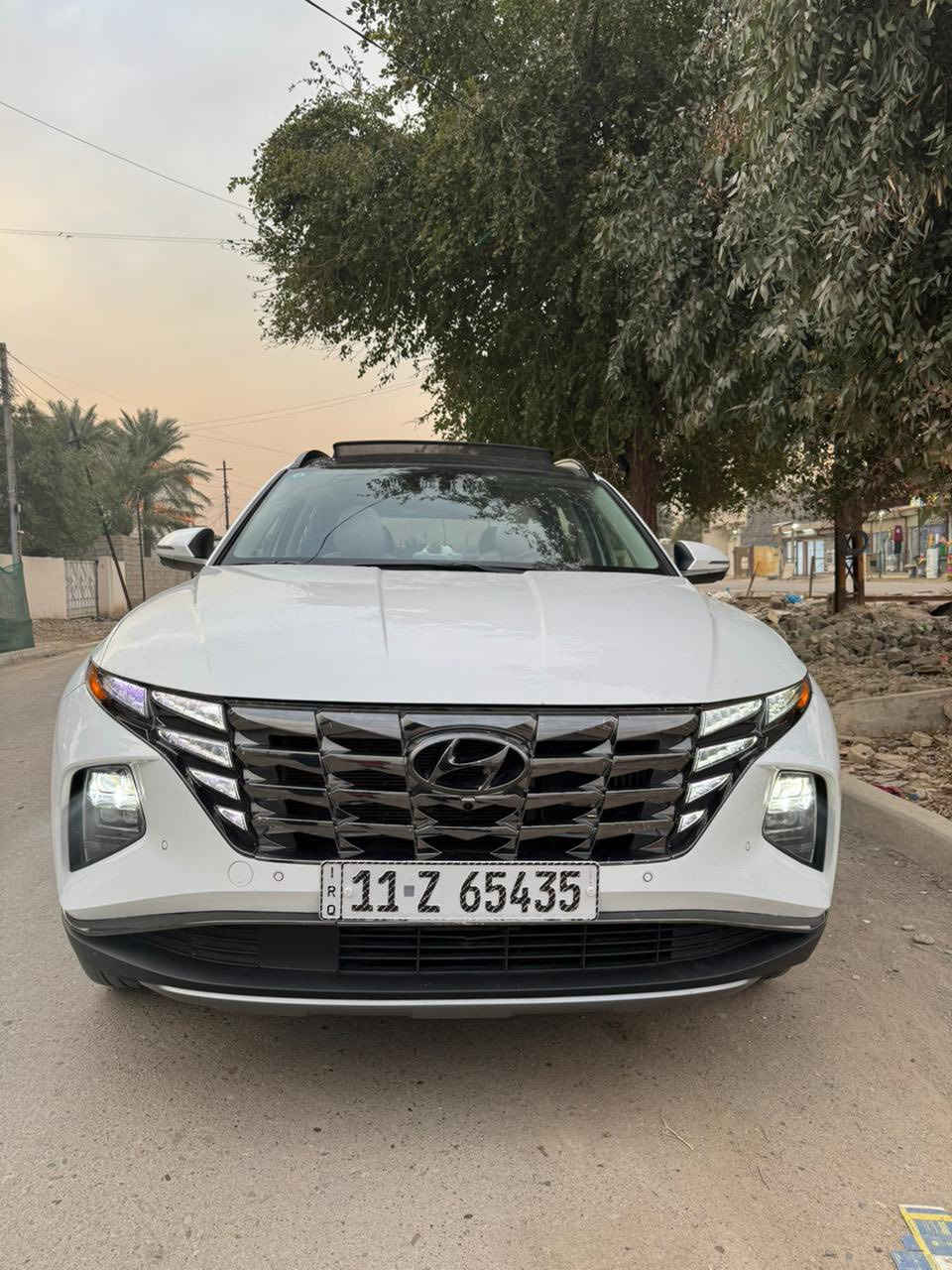 السلام عليكم 🫡
هونداي توسان موديل 2024 لمتدد فولل
السياره 3 انضمه هايبرد بانزين كهرباء ⚡️ 
السعر218وبيه مجال للشراي 
4 كامرات 360 دواره إشاره بلمري 
.بصمه وبنرومه جلد ابيض لد وزنون
.كشن كهرباءات بلكامل ردار امامي خلفي جانبي
السياره فولل للخير للخير 
. حادث امامي بنيد فقط بنيد صبخ
. ليبل واحد بدون تبديل اي قطعه 
. ماشيه 20 الف مايل 
صور حادث مرفوقه اي استفسار خاص
العنوان بغداد جسر ديالى القديم 
هاتف ***********
