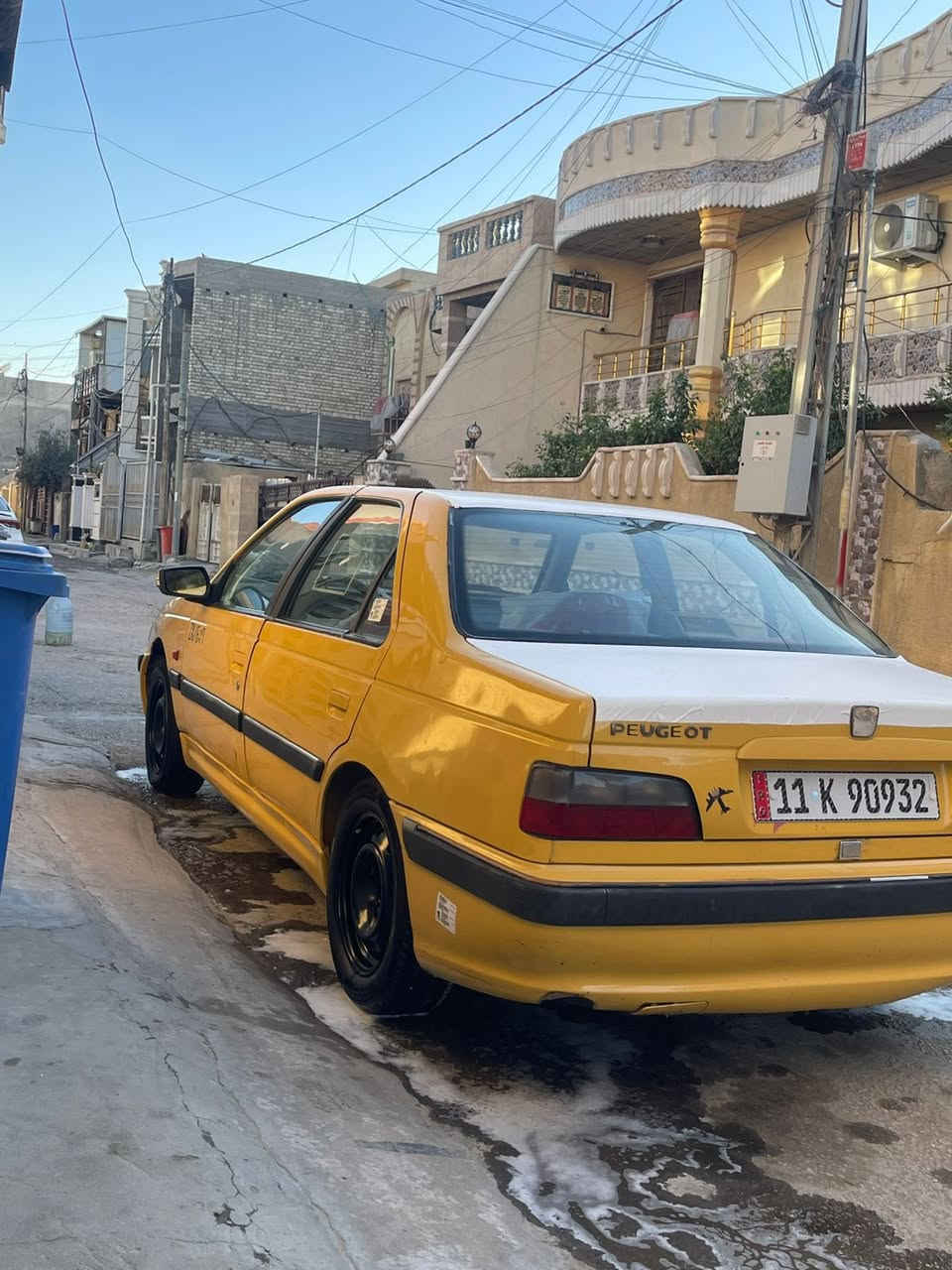 السلام عليكم بارص 2015 للبيع
كير مكينة مكفولات تبريد تدفئة كهربائية كلها شغاله

صدر امامي خلفي جديد تخم تایر جواها جدید

مصفره هيئه وغرامات تحويل شرط العقد المروري

سیاره مال جني مامتعوبه

بيها هلالات فقط وباقي سياره بلاد مكاني بغداد جسر دياله الجديد الكرغوليه سعره ٤٣ /‭.   ٠٧٧١ ١٨٦ ٢٨٠٩‬
