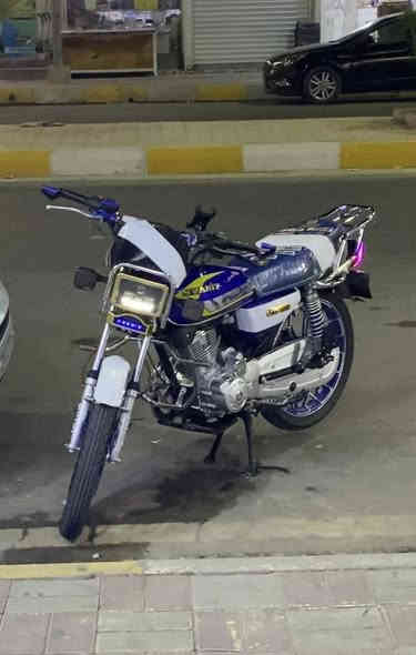 السلام عليكم من رخصه الادمن 
موطور ايراني للبيع موديل 2025
لون ازرك مجمبز كامل 
محرك 200
بعده زيرو 
السعر مليون وبي مجال 
للستفسار على الرقم 
***********
