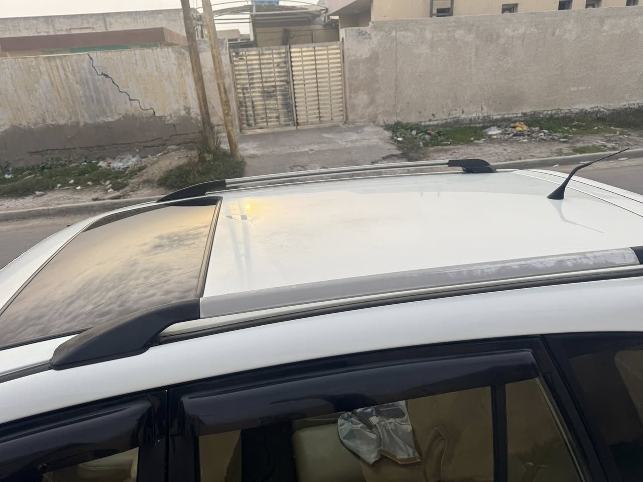 سلام عليكم تيكو 2012 للبيع
حجم المحرك1800

كير كهربائي سياره ما تصرف عليها اي شي 

محرك وكير مكفولات 

سنويه ما منتهيه ، رقم بغداد انكليزي تحويل ثاني يوم 

فتحه سلايد روف ، تبريد ،الخ 

العنوان : بغداد ، حي الجهاد

السعر 61 وبيها مجال حك الجيه
للتواصل ***********
