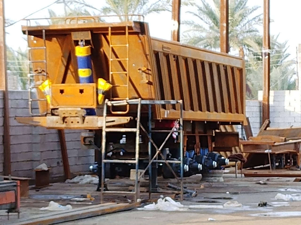 ماك نيسان للبيع ***********
