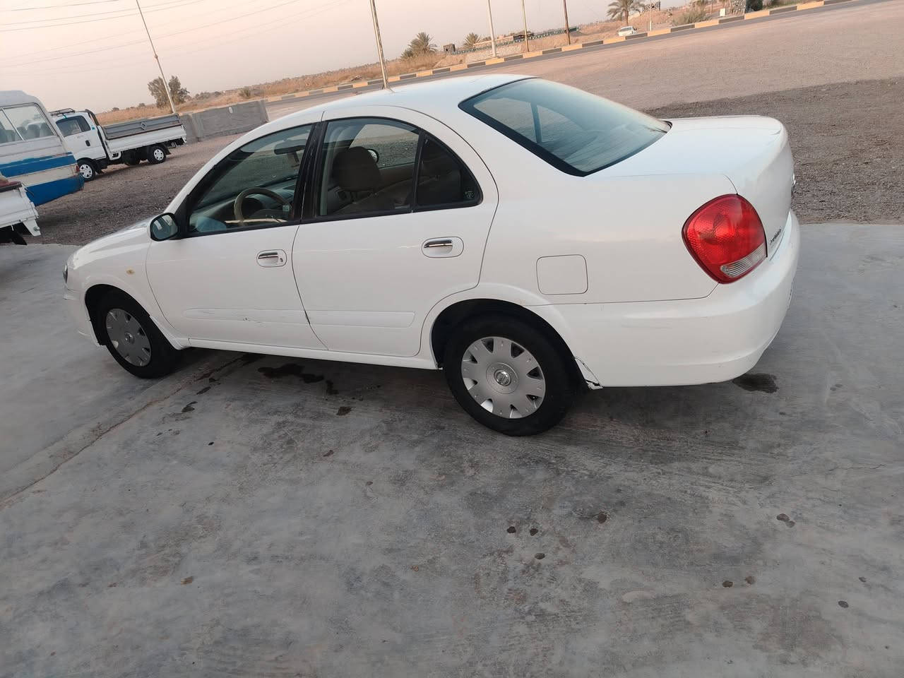 يا الله  سلام عليكم  نيسان صني 2010 قبق اسود ماشيه 230 الف  لسياره نضيفه بيه شويه بارد ومحرك وكير خير من الله  تبريد ثلج صدر مشتغله جديد  لبارد مالته باب لسايق ولباب لخلفي بي شي بصيط  رقمه بغداد لسنويه لل 29 لسعر 120 وبيه مجال جدا بصيط    لرقم  ***********   متواجد واتساب
