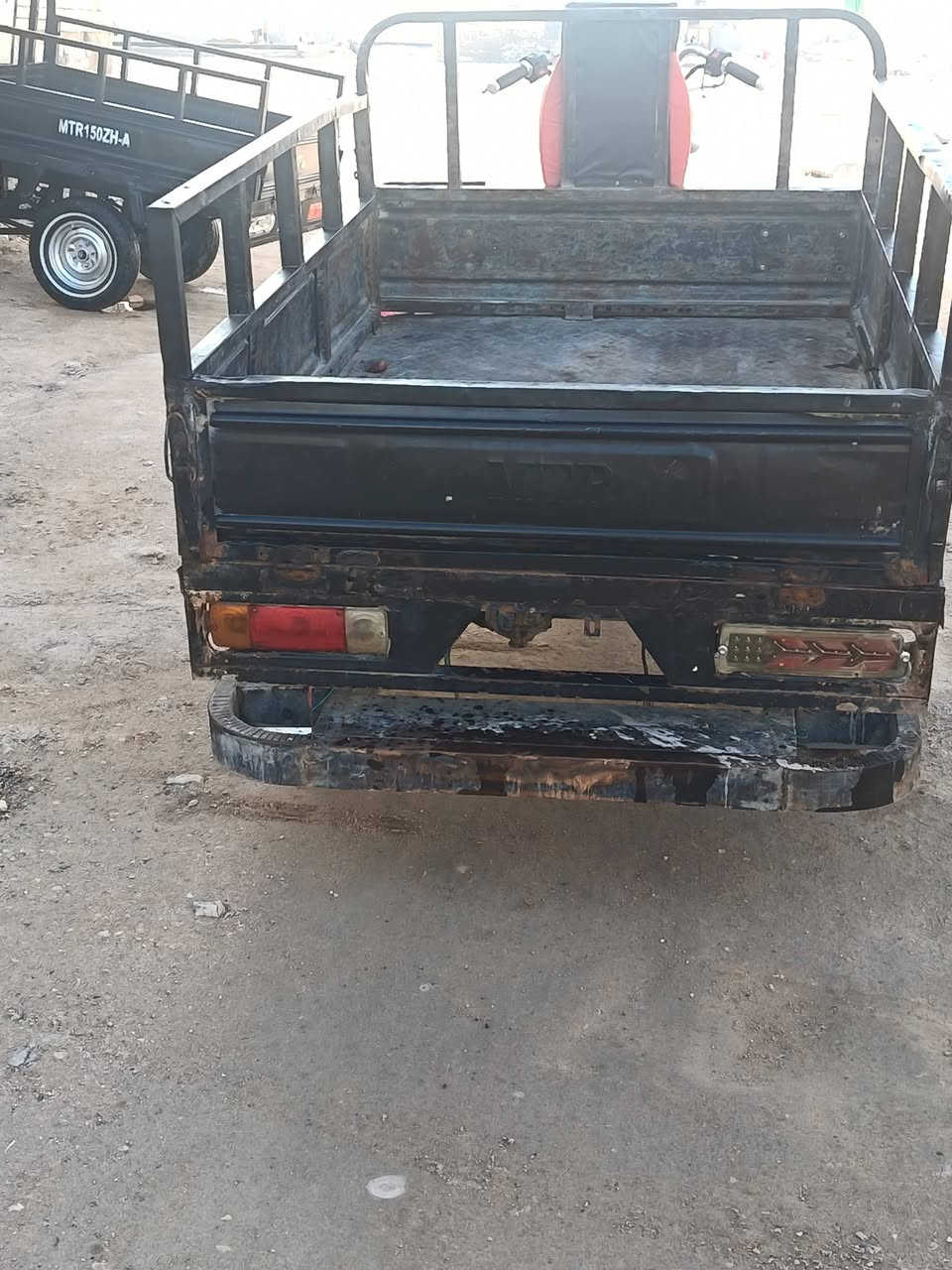 سلام عليكم ستوته لبيع موديل 2014 ستوته مال جناي اوراق بسمي وتجي وتشوف بيعنك يله تشتري مكاني نجف حي نداء مجمع قنبر استفسار عله هاذ ***********
