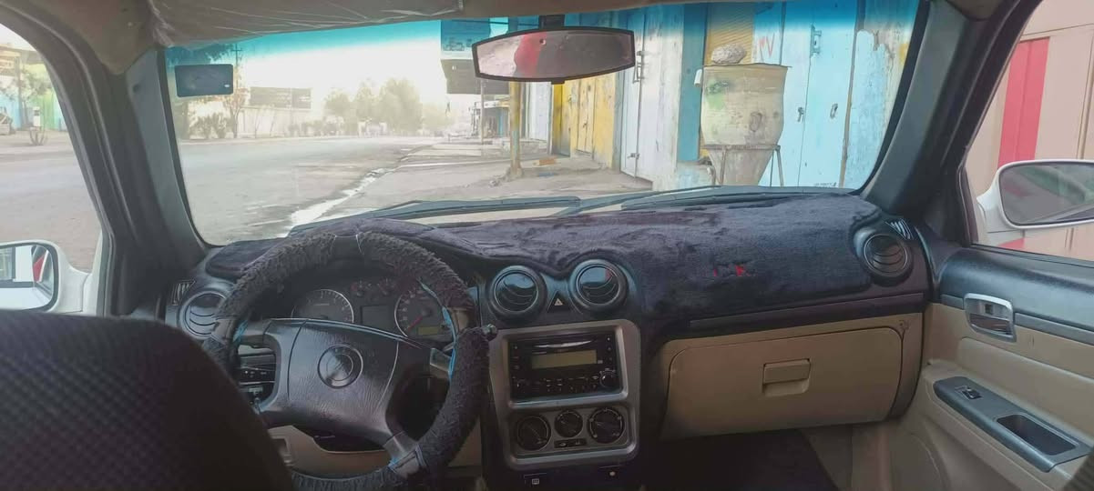 للبيع مستعجل سي كي  موديل ١٣ شكل قديم محرك كورلا محرك وكير شرط ويل كب تاير جديد بطارية جديدة سنترلوك وايرمنيه كلها شغالة تبريد الكمبريسر بالصندوق المنظومة كاملة بس شد رقم مسطرة نينوى سنوية الى ٣٠ شرط تحويل كابون بانزين بيهاسعرها مناسب ٤٣ وبيها مجال  باقي التفاصيل الاتصال
***********
***********
