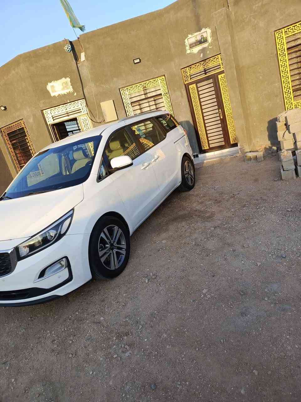 السلام عليكم كيه كرنفال امريكي موديل 2019 
للاستفسار ***********
