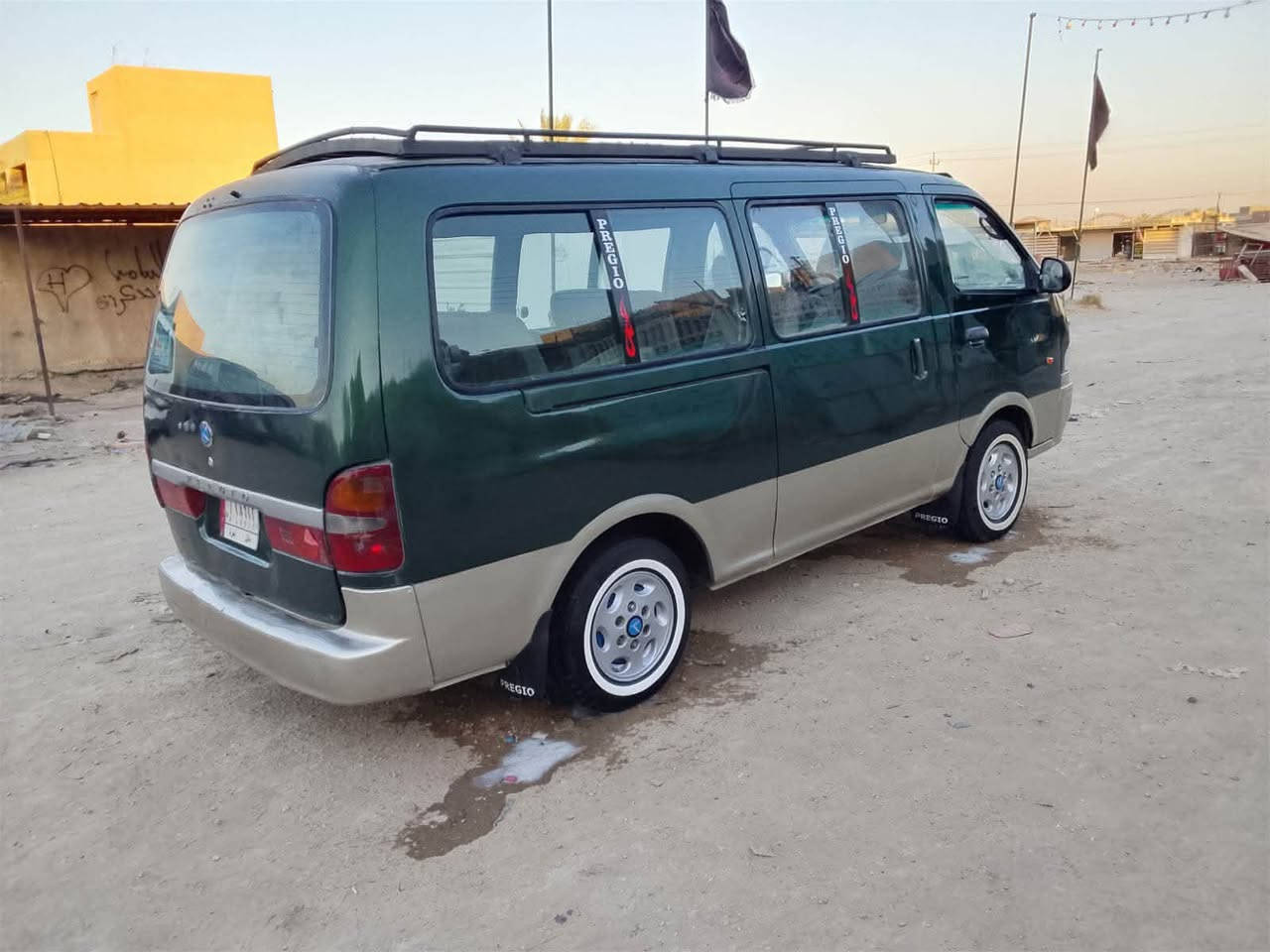 السلام عليكم
بريجو مديل 2000
كير مكينه اكسن جدد 
باور حداديه تخم تاير كله جديد 
دوشمه جديده كهربائيات كله شغاله 
شواصي جدد.  مداور ثانيوم 

السعر 70 وبيه مجال 
مكان السياره حله شارع 80 
***********

