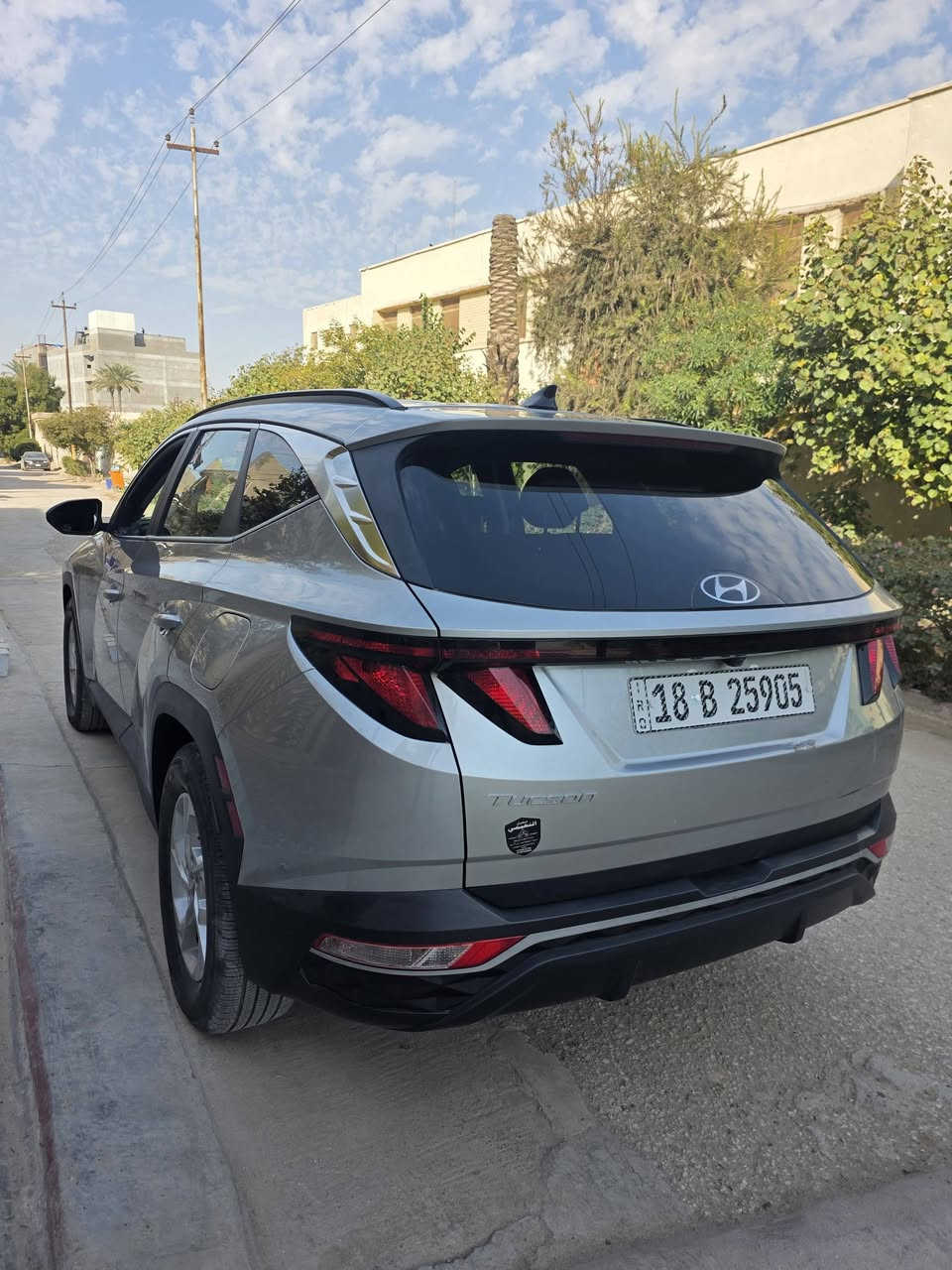 توسان 2024 كلين بدون حادث
فول عدا الفتحة .. ماشية 35 فقط 
***********
