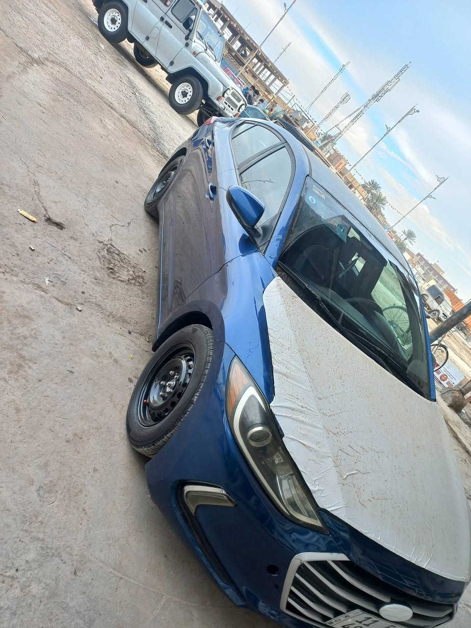 الانترا 2018وارد امريكي (رقم وهزة وسنوية وجامة كله جديد وبأسمي السونار وصور الحادث بلمنشور كلشي موضح لسيارة تخم تاير وباتري ودوشمة كله جديد مكاني بصويرة والسعر116 لشراي يتصل ***********
