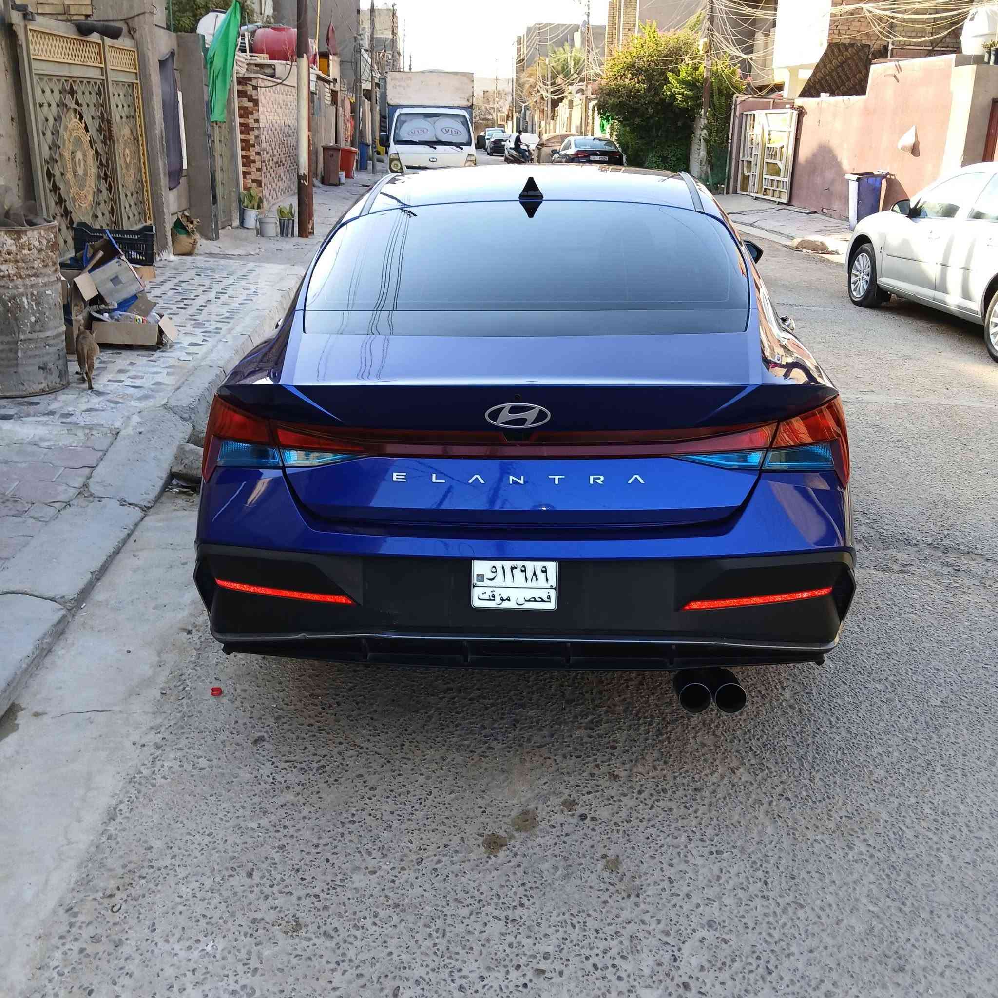 سلام عليكم النترا مديل ٢٤ منفيس بسمي بدون حادث ليبل واحد ولي حب يخبر ***********
