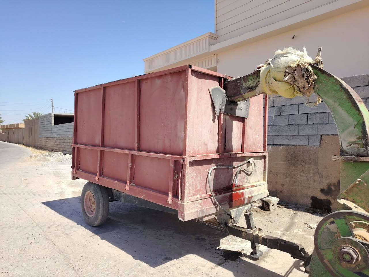 تبانه للبيع شغاله جاهزه  شلف جدد 
9 شلف عقرب معه تنكتر بلاروسي جاهز شغال وعرباين 2 جاهزات 
شغاله كامله
السعر 15 مليون وبيه مجال
الشراي يتصل ***********

