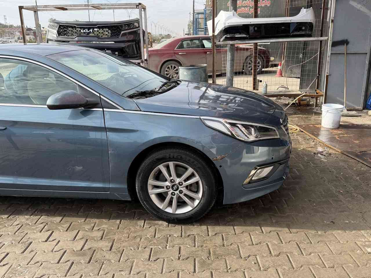 سلام عليكم
سوناتا 2016 وارد امريكي 
مبدل بيه البنيد ومصبوغ مكفول شواصي ولغود مواصفات عاديه 
 مكاني حله ***********
سعر ١٢٠ وبي مجال
