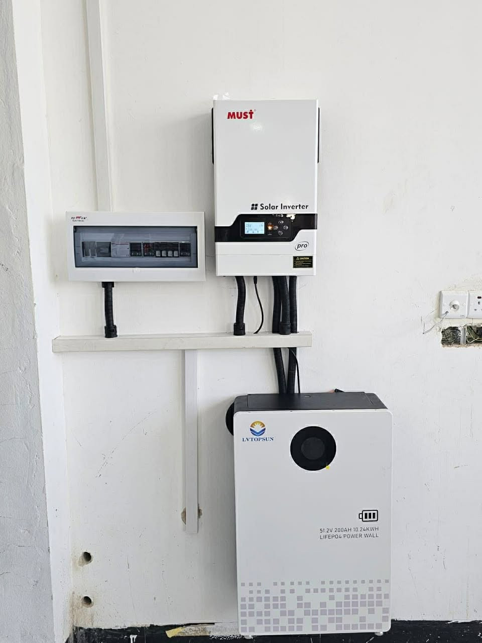 الطاقه الشمسيه - صارت يمنه بالقسط ع ماستر كارد رافدين 

🌞انسى انقطاع الكهرباء وبالقسط  المريح لحاملي ماستر🌞

-متوفر حجم المنضومه من 8 امبير الى 60 امبير ليلي ونهاري -

-مع ضمان لمده 5 سنوات بالمنضومه كامله -صيانه مجانيه-

☀️ SUNPOWER | الحل الهندسي الأمثل للطاقة المستدامة-

تجاوز عهد المولدات وضجيجها، لا نقدم مجرد معدات، بل نصمم أنظمة طاقة شمسية ذكية تواجه أقسى الظروف المناخية في العراق.

💎 القيمة التي نقدمها لك:
• تحمل حراري فائق: بطاريات الليثيوم بتقنية LVTOPSUN المصممة لصيف العراق.
• حماية ذكية: نظام Safe-Guard لضمان استقرار التيار وحماية الأجهزة الحساسة.
• كفاءة اقتصادية: استقلال تام عن المولدات ورفع قيمة عقارك الاستثمارية ضمانات حقيقه صيانه مجانيه 

-البيع بالنقد او القسط لحاملي ماستر كارد رافدين 
-مده الاقساط لمده 18 شهر 

📞 تواصل معنا
 ***********-استفسار على المنضومات 
• عثمان العزاوي

📞تواصل معنا 
*********** -
***********-
مسعد أبل -للاستفسار ع اسعار النقد والاقساط 

..طاقتك، استقرارك، ومستقبلك.

-موقع -واسط الزبيديه -قرب فلكه الساعه -مجاور كفاح الحلاق 

- مكتب مسعد ابل للهاتف النقال
