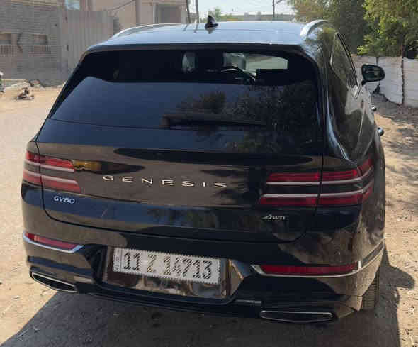 السلام عليكم و رحمة الله و بركاته
مكلف بنشر رقم صاحب سياره موجود بالمنشور. سيارة genesis gv80 2024 كلين 

المواصفات:

المحرك: 4سلندر (2.5t) تيربو 300حصان
المقاعد: جلد كهربائية واسعة جداً و مريحة
وضع القيادة: 4 اوضاع (سبورت،عادي،اقتصادي،ثلج)
التبريد: 8سرعات وتبريد للمقاعد الخلفية 
نظام الصوت: صوت عالي و واضح بنظام 12 سبيكر 

مميزات اضافية :

انارة LED لدواخل السيارة جميع المقاعد كهربائية + تدفئة للمقاعد و الستيرن و نظام عازل للصوت راقي السرعة من 0 الى 100 ب6.5 ثانية قيادة شبه ذاتية مثبت سرعة بريك طوارئ تحديد مسار حساسات كاملة

العنوان: ميسان
الرقم : ***********/‭0770 002 9243‬

السعر:42،000 دولار
