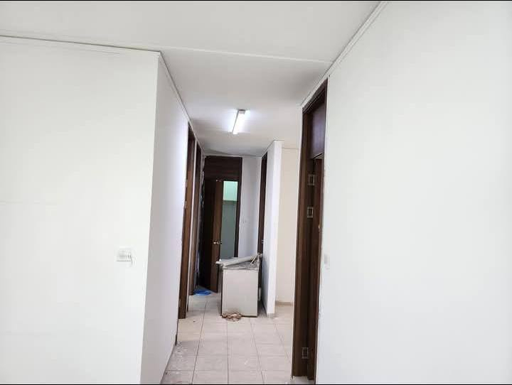 🎨 خدمات أصباغ الشقق والمنازل

نوفر لكم تنفيذ جميع أعمال الأصباغ والديكورات الحديثة بدقة وجودة عالية، مع ترتيب ونظافة في العمل.

✔️ أصباغ غرف وصالات
✔️ أصباغ شقق كاملة
✔️ تصليح ومعالجة الجدران قبل الصبغ
✔️ تنفيذ ألوان عصرية ومرتبة

💰 الأسعار تبدأ من 150 إل 250 حسب نوع الصبغ والمساحة.

📍 عمل متقن وضمان على الشغل
📞 للحجز والاستفسار راسلنا على الخاص أو الاتصال.
***********
