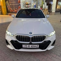 بي ام دبليو  520! 2024 وكالة شركة العروش فول مواصفات  سيارة جديدة جدا ...